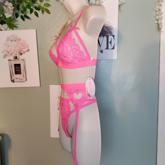 RSLOVE 3 Piece Lace Lingerie Set - Picture 3 of 6